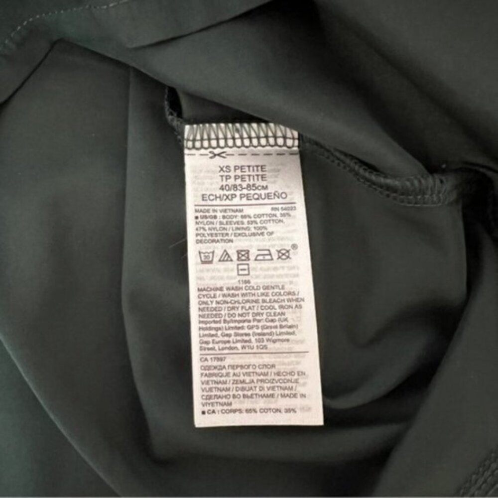 Banana Republic dark  green lace  mesh blouse top with attached camisole - Picture 8 of 8